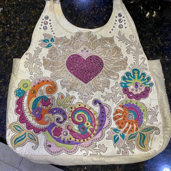 kippy’s Handbags - Kippy’s ivory hobo handbag